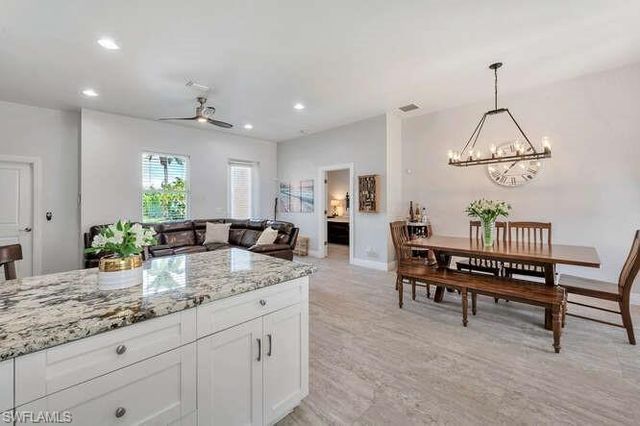 3196 Connecticut AVE, Naples, FL 34112