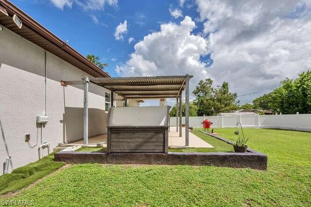 3196 Connecticut AVE, Naples, FL 34112