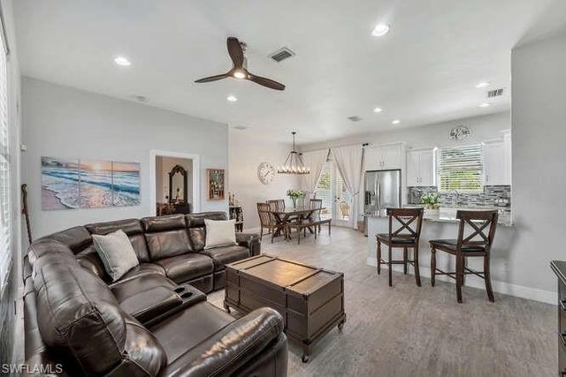 3196 Connecticut AVE, Naples, FL 34112