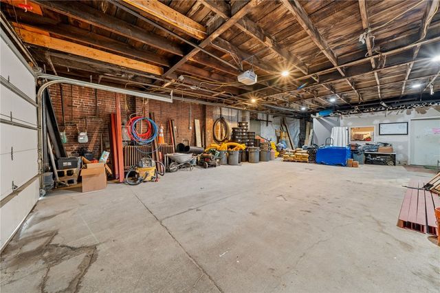 532 Broadway Blvd, Pitcairn, PA 15140