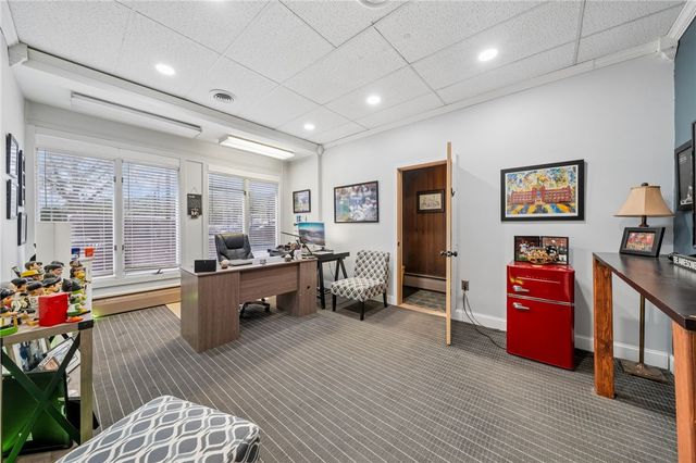 532 Broadway Blvd, Pitcairn, PA 15140
