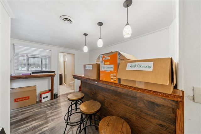 532 Broadway Blvd, Pitcairn, PA 15140