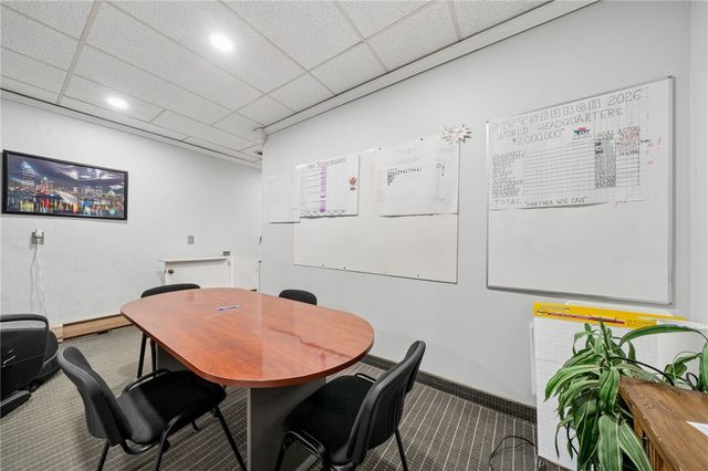 532 Broadway Blvd, Pitcairn, PA 15140