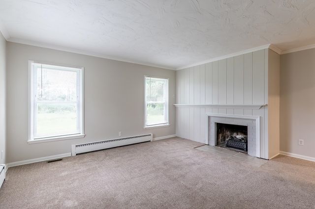 6708 S Calhoun Street, Fort Wayne, IN 46807
