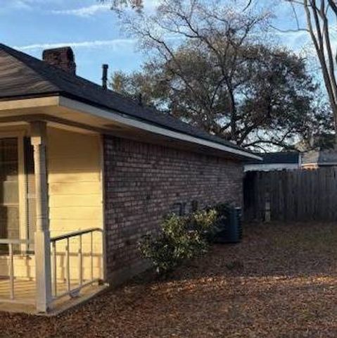 109 Country Club Drive, Benton, LA 71006