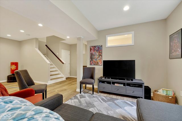 5863 Gaston Drive, Noblesville, IN 46062