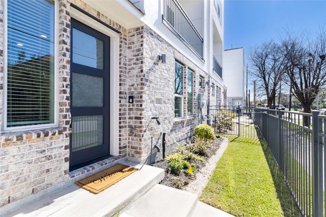 3111 La Branch Street, Houston, TX 77004