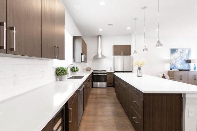 3111 La Branch Street, Houston, TX 77004