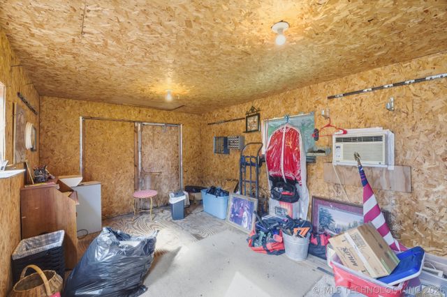 300 W Weldon Avenue, Copan, OK 74022