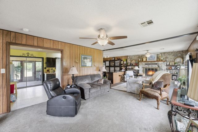 300 W Weldon Avenue, Copan, OK 74022