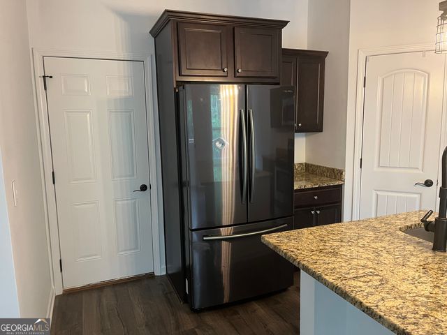 216 Bethany Manor Court, Ball Ground, GA 30107