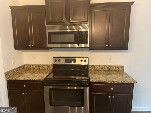 216 Bethany Manor Court, Ball Ground, GA 30107