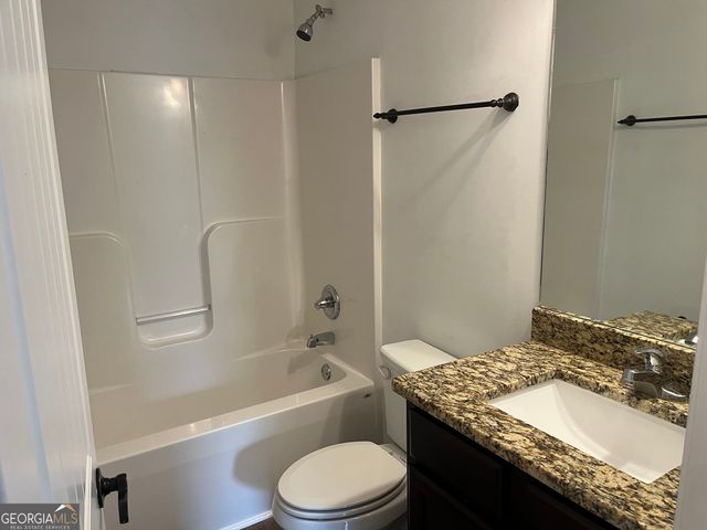 216 Bethany Manor Court, Ball Ground, GA 30107