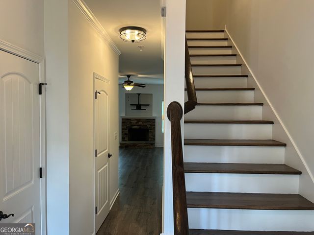 216 Bethany Manor Court, Ball Ground, GA 30107