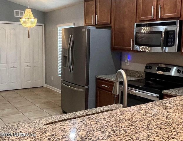 4198 VICTORIA LAKES Drive W, Jacksonville, FL 32226