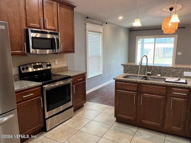 4198 VICTORIA LAKES Drive W, Jacksonville, FL 32226