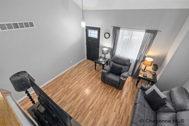 5816 PARKSIDE DR, Cheyenne, WY 82001