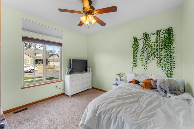 33 Wildcat Cir., Salina, KS 67401