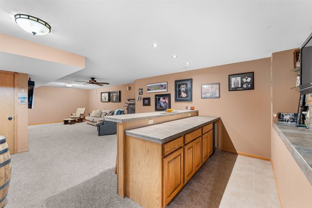 33 Wildcat Cir., Salina, KS 67401