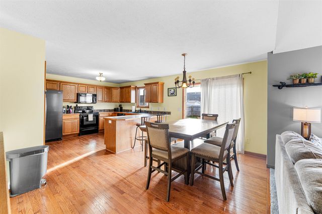 33 Wildcat Cir., Salina, KS 67401