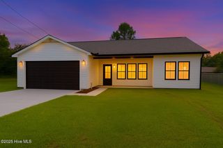1235 Hargett Street, Newport, NC 28570