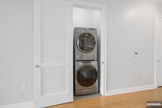 3 Somerset Lane 608, Edgewater, NJ 07020