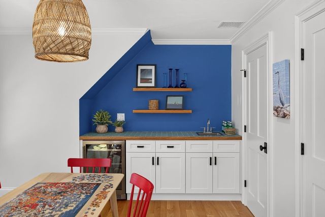 1090 Shore Road 13, Bourne, MA 02559