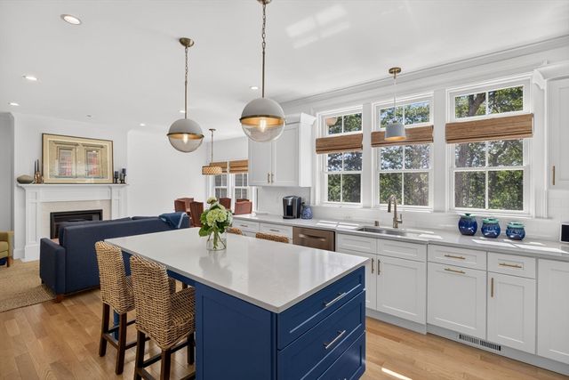 1090 Shore Road 13, Bourne, MA 02559
