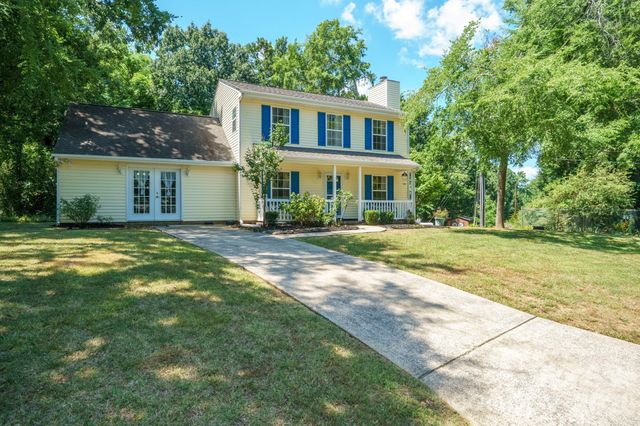 6421 Whitewater Drive, Charlotte, NC 28214