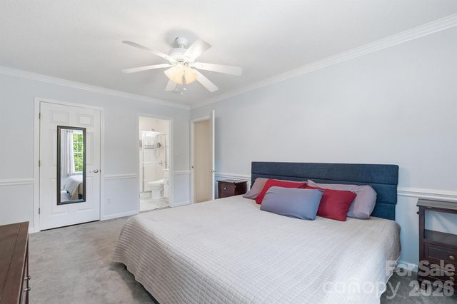 6421 Whitewater Drive, Charlotte, NC 28214