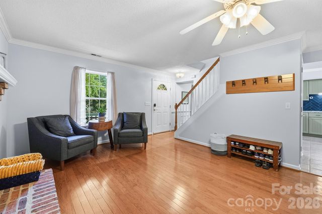 6421 Whitewater Drive, Charlotte, NC 28214