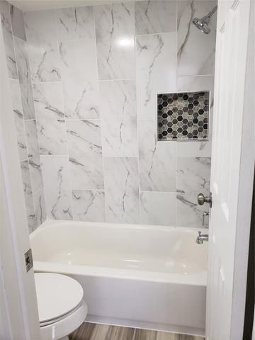 11710 Southlake Drive 29, Houston, TX 77077