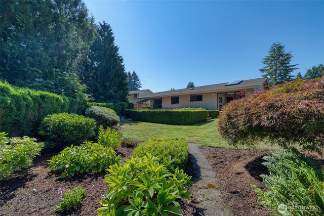 14700 SE 165th Place, Renton, WA 98058