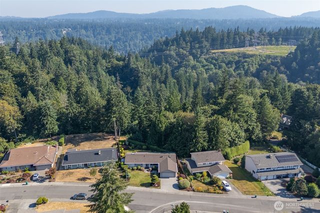 14700 SE 165th Place, Renton, WA 98058