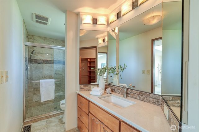 14700 SE 165th Place, Renton, WA 98058