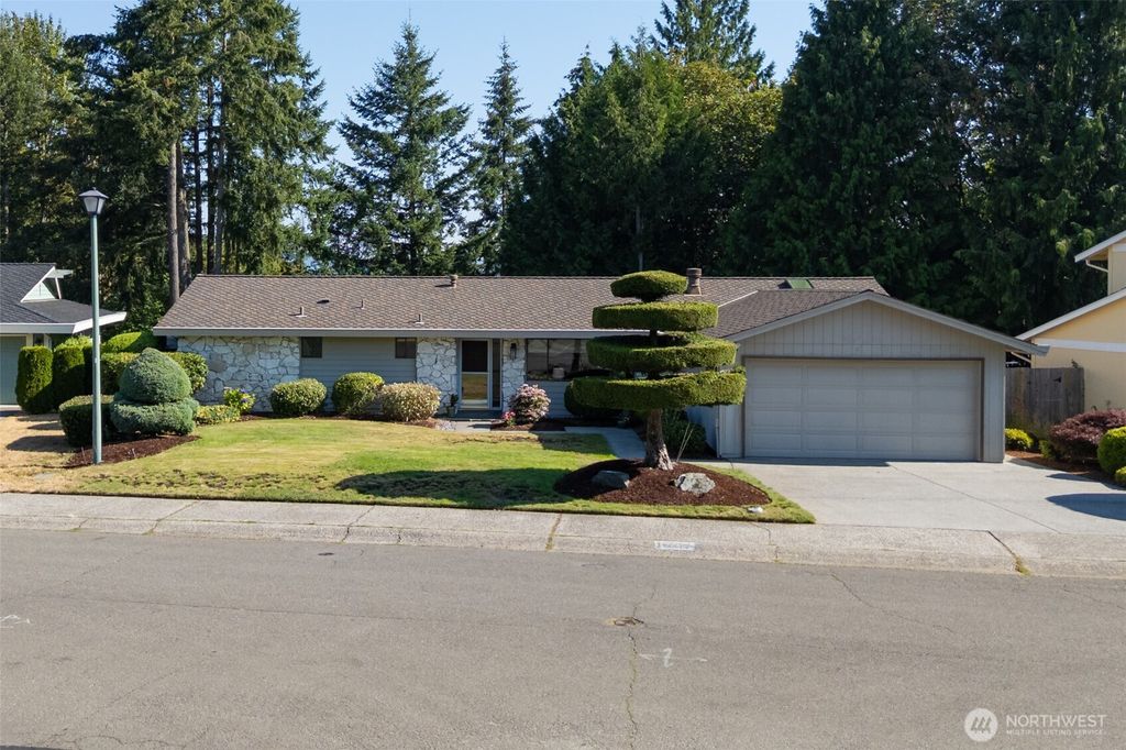 14700 SE 165th Place, Renton, WA 98058
