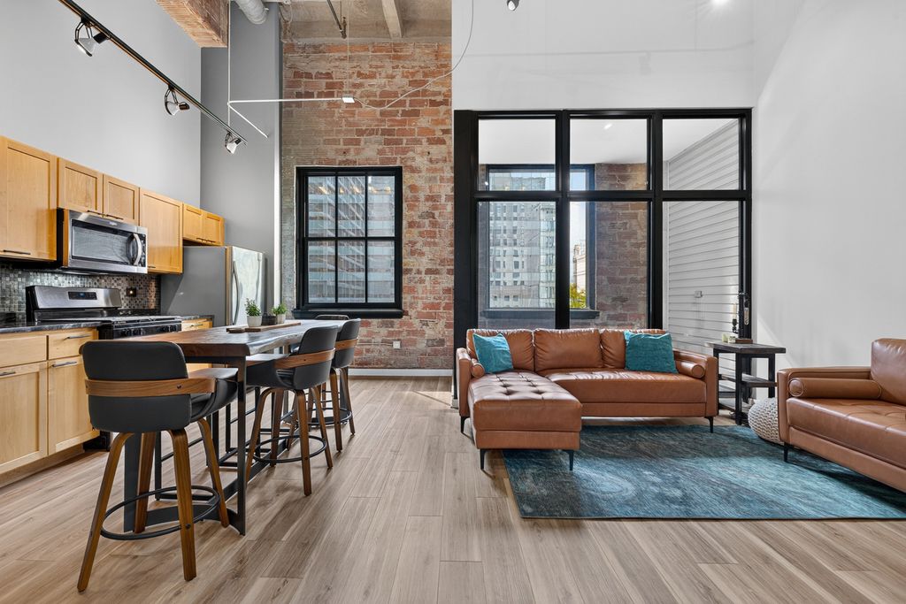 20 N State Street 1012, Chicago, IL 60602 — photo 2