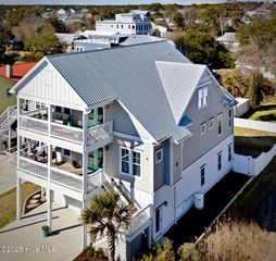604 S 3rd Street, Carolina Beach, NC 28428