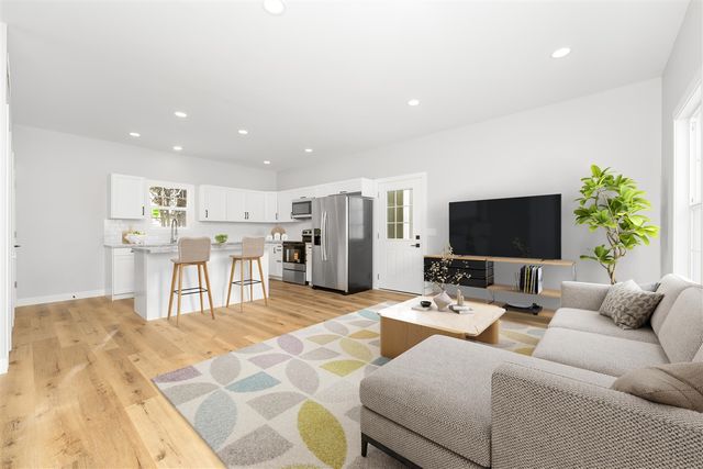 1118 Millard Court, Three Rivers, MI 49093