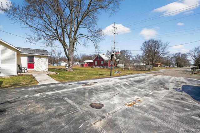 1138 Nutana Boulevard, Mount Morris, MI 48458