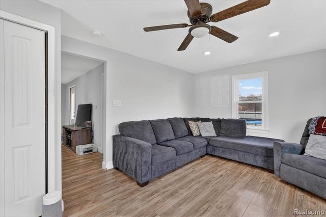 1138 Nutana Boulevard, Mount Morris, MI 48458