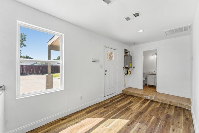 7326 Boisenberry Lane, Dallas, TX 75249