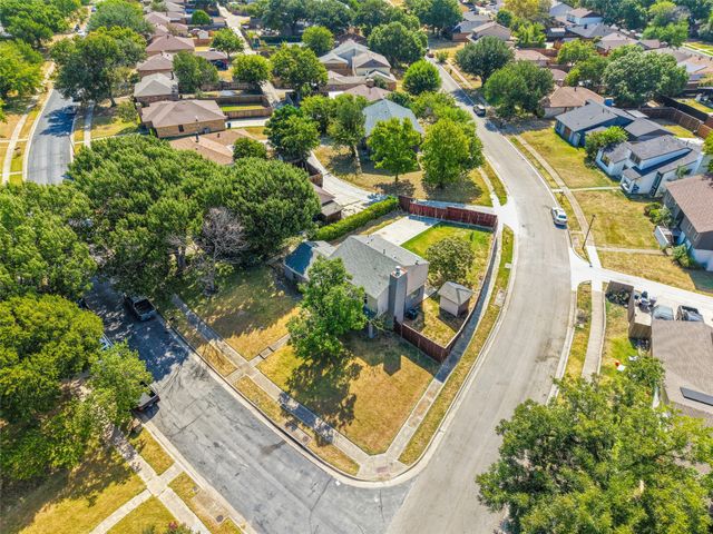 7326 Boisenberry Lane, Dallas, TX 75249