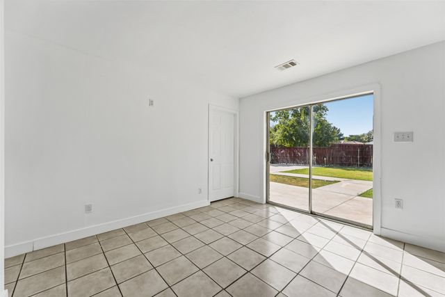 7326 Boisenberry Lane, Dallas, TX 75249