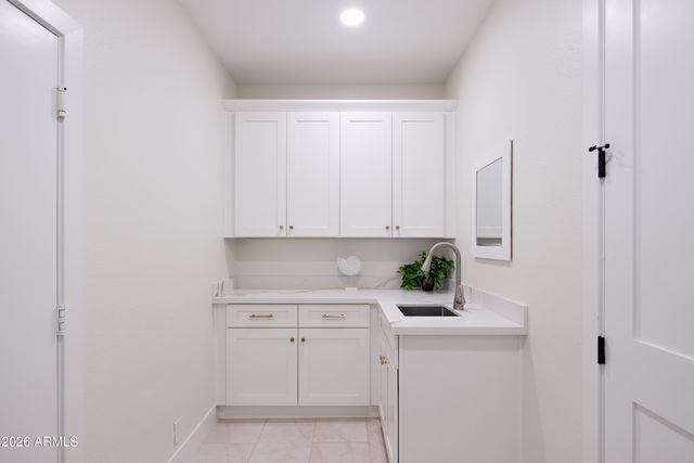 12605 E KALIL Drive, Scottsdale, AZ 85259