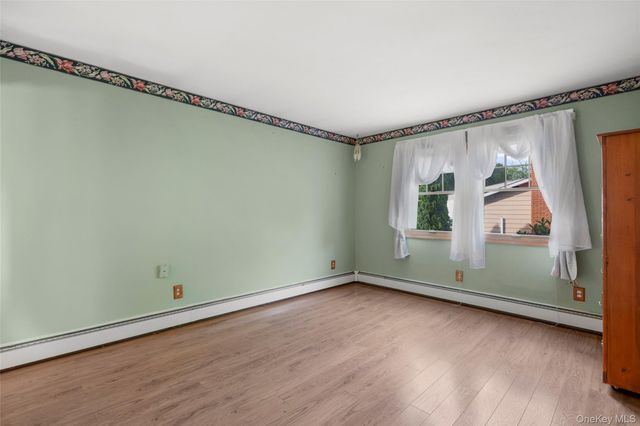 8 Reggie Drive, Wappingers Falls, NY 12590
