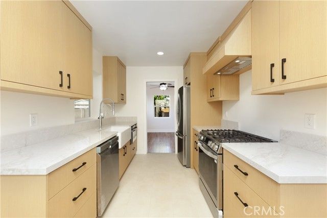 10703 Woodruff Avenue, Downey, CA 90241