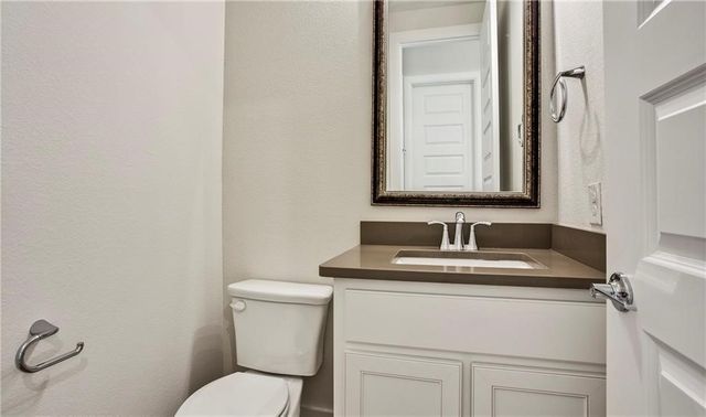 8221 Folcroft Lane, Dallas, TX 75231