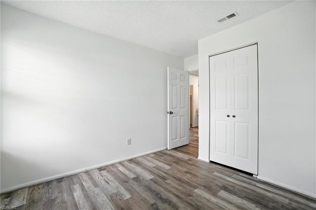 607 Pylon CT, Virginia Beach, VA 23462