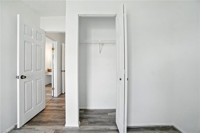 607 Pylon CT, Virginia Beach, VA 23462